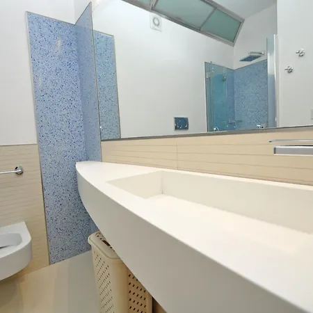 Le 5 Vele Apartment *